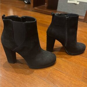 Gianni Bini Black Ankle Boots